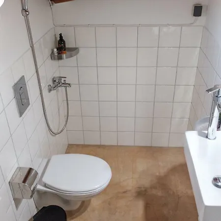 Pentari-bitsakis House *