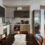 Pentari-bitsakis House