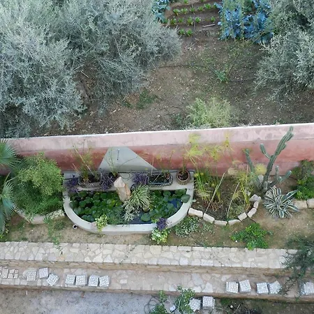 Daire Pentari-bitsakis House *